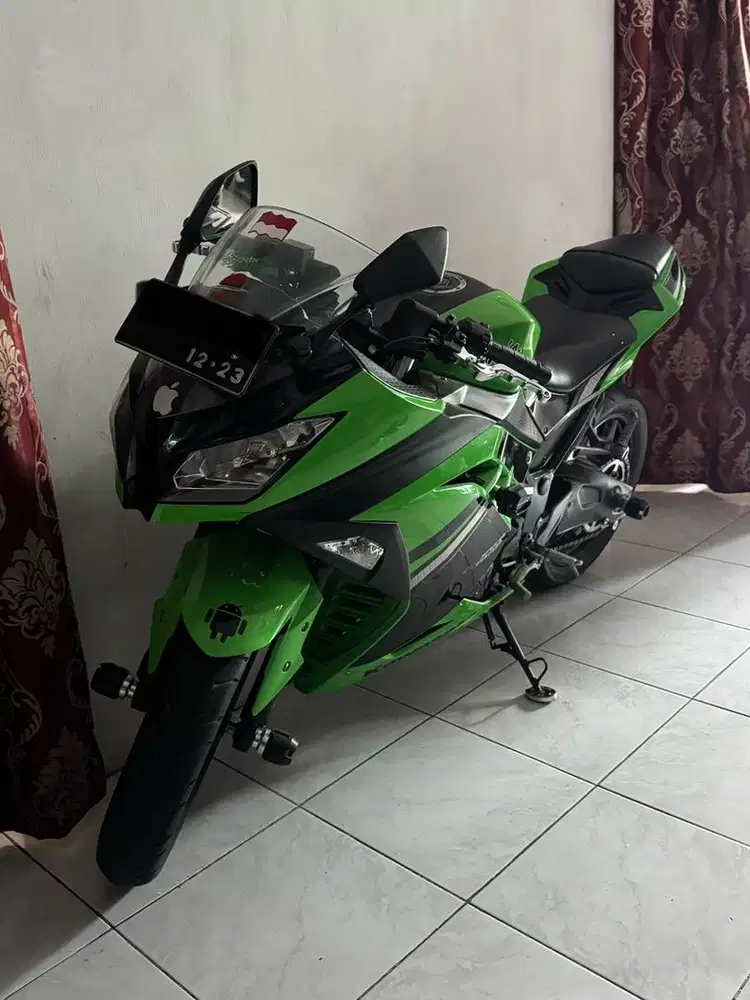 For Sale!! Kawasaki Ninja 250 Fi SE