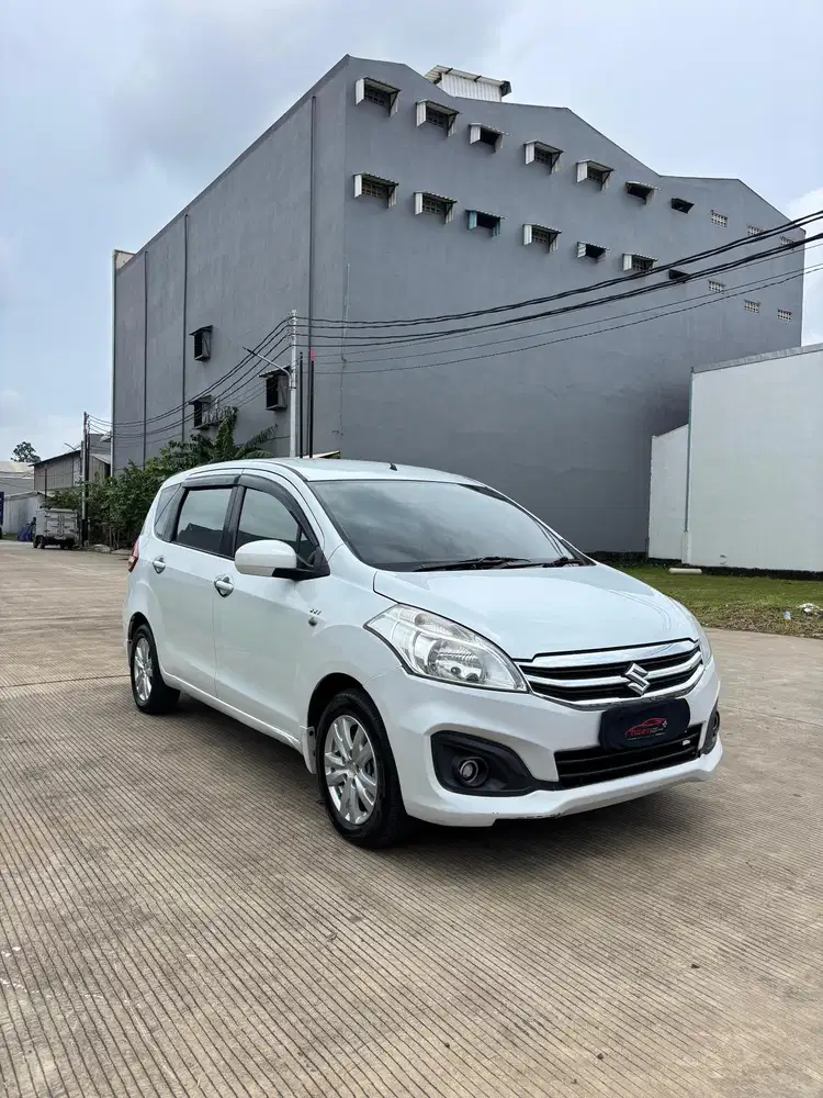 Suzuki Ertiga GL 2016 manual bekas