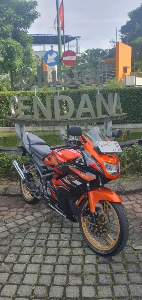 Kawasaki Ninja 150 RR SE Oren 2015