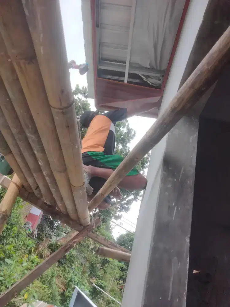 Kami siap sedia melayani jasa pasang plafon gypsum dan pvc