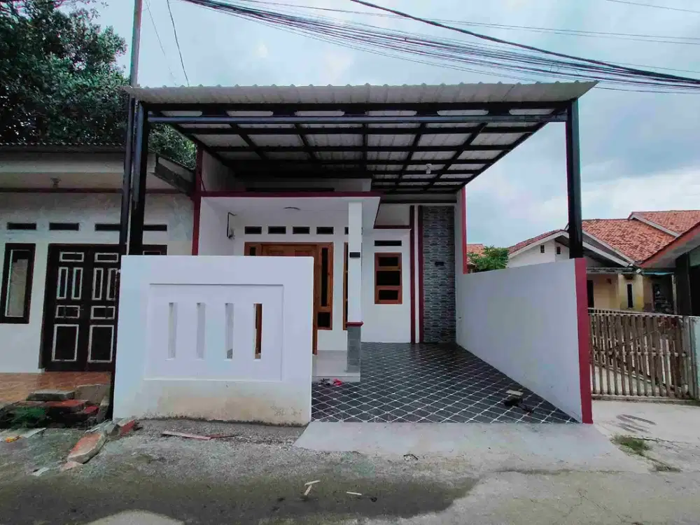 Lokasi pinggir jalan ready siap huni..