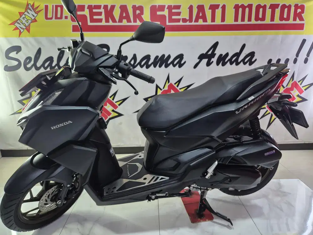 New vario 160 CBS iss
