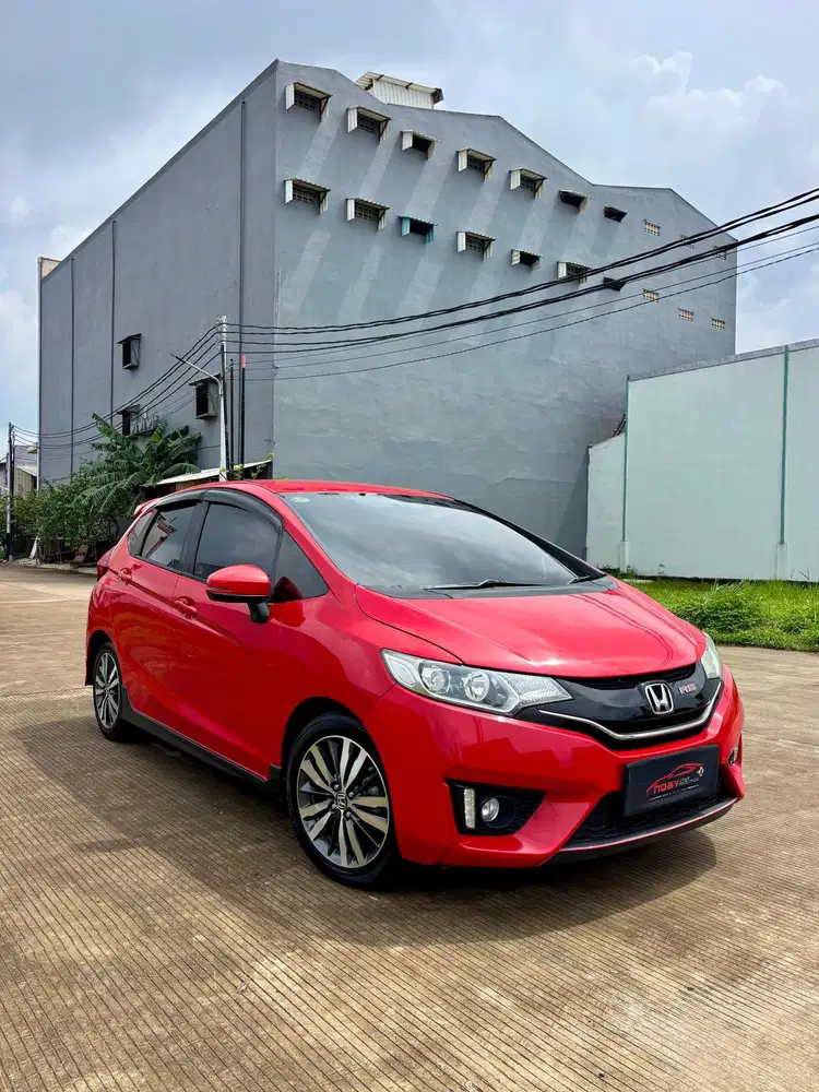 Honda Jazz RS matic 2015 merah bekas murah