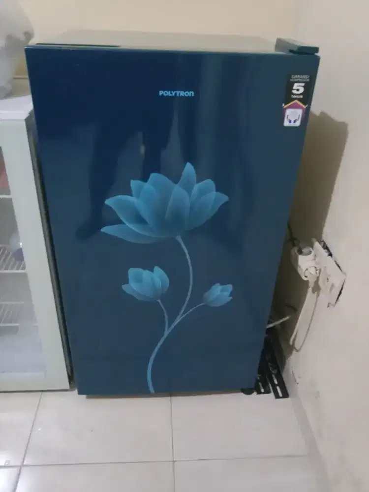 KULKAS POLYTRON 1 PINTU