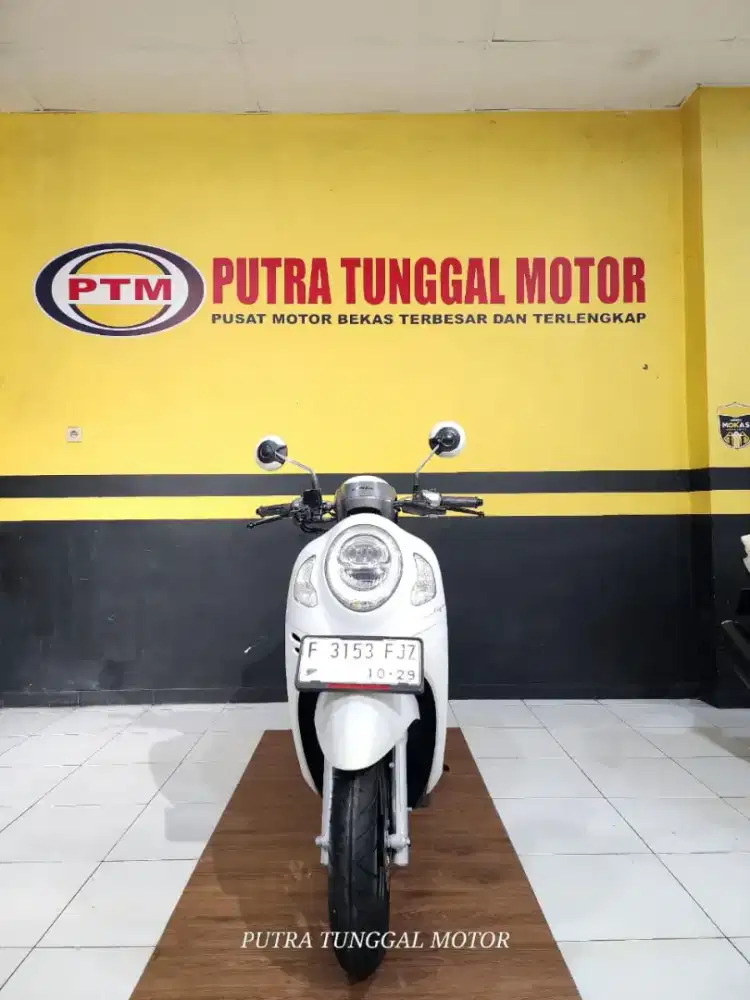 SCOOPY PRESTIGE TAHUN 2024(PUTRA TUNGGAL MOTOR)