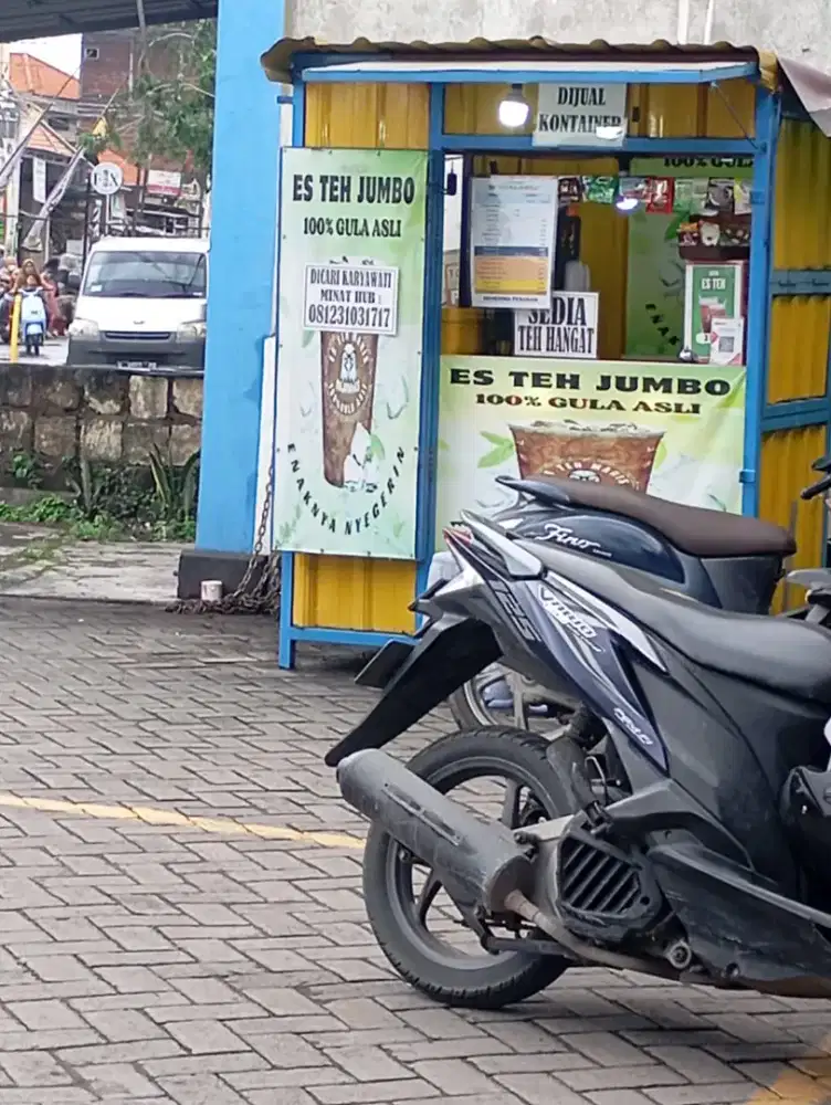 Dijual kontainer bekas minuman
