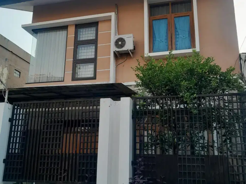 Rumah Terawat Semi Furnished Di Jl Venus Margahayu Raya Bandung