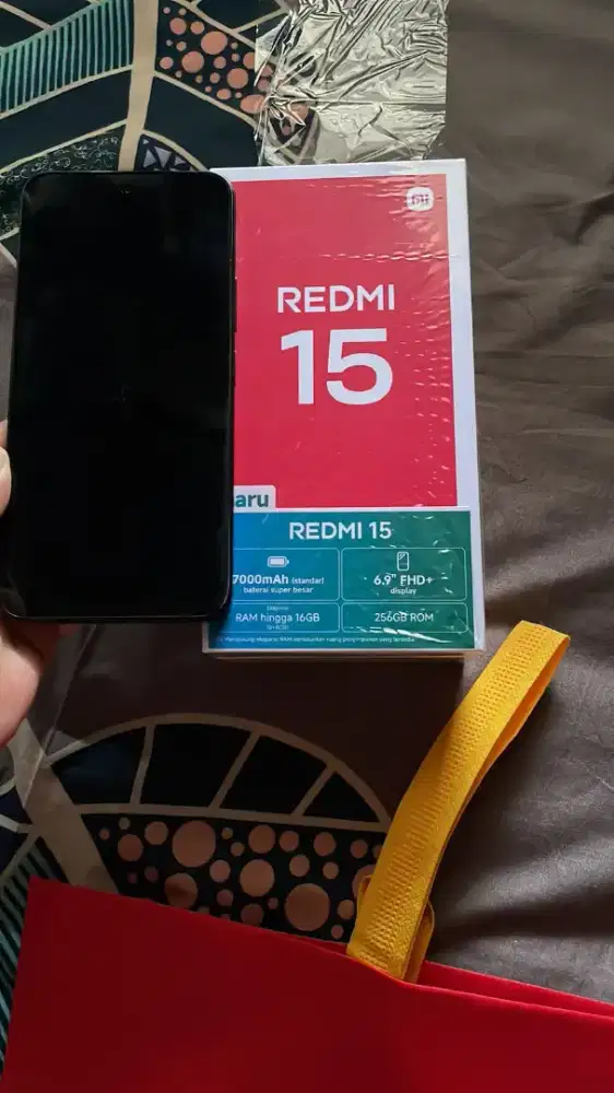Redmi 15 midnight black Ram 8/256gb
