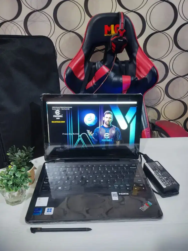 Lenovo Yoga R18ET28W V12 superslim Black TOUCHSCREEN +PEN [SSD 512GB]