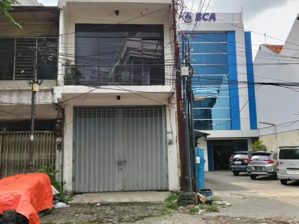 Dijual/Disewakan Ruko Siap Pakai Di Jalan Bongkaran Surabaya