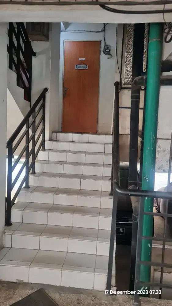 Di jual unit apartment Lotus residence blok C5 no 3A lantai 1