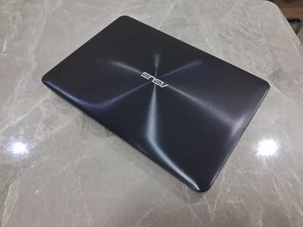 Laptop ASUS i3 Gen 5 6GB +bonus 2GB SSD ReadyUp Mulus BerGARANSI