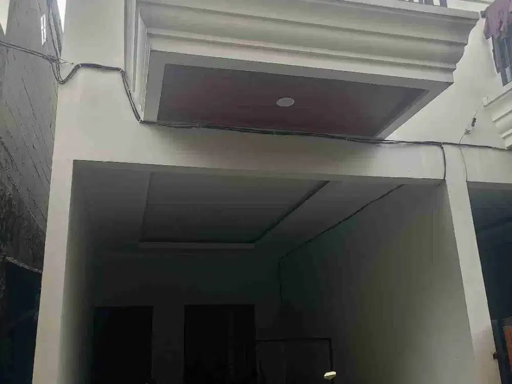 rumah siap huni bisa KPR di jln poncol Ciracas Jakarta timur