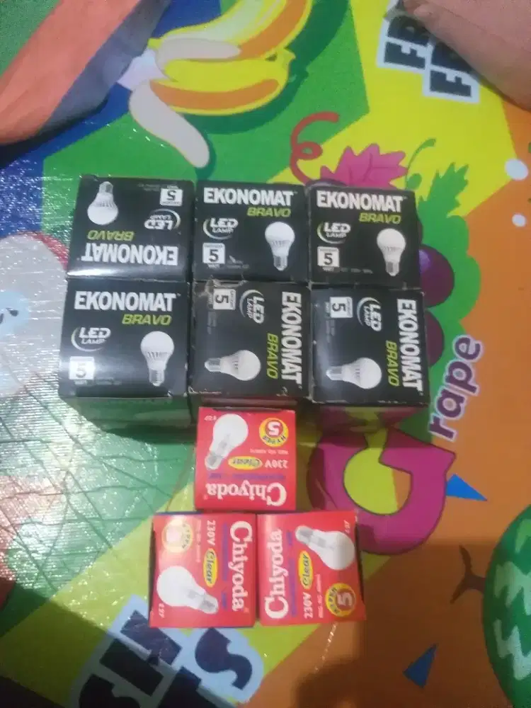 Lampu ekonomat dan chiyoda