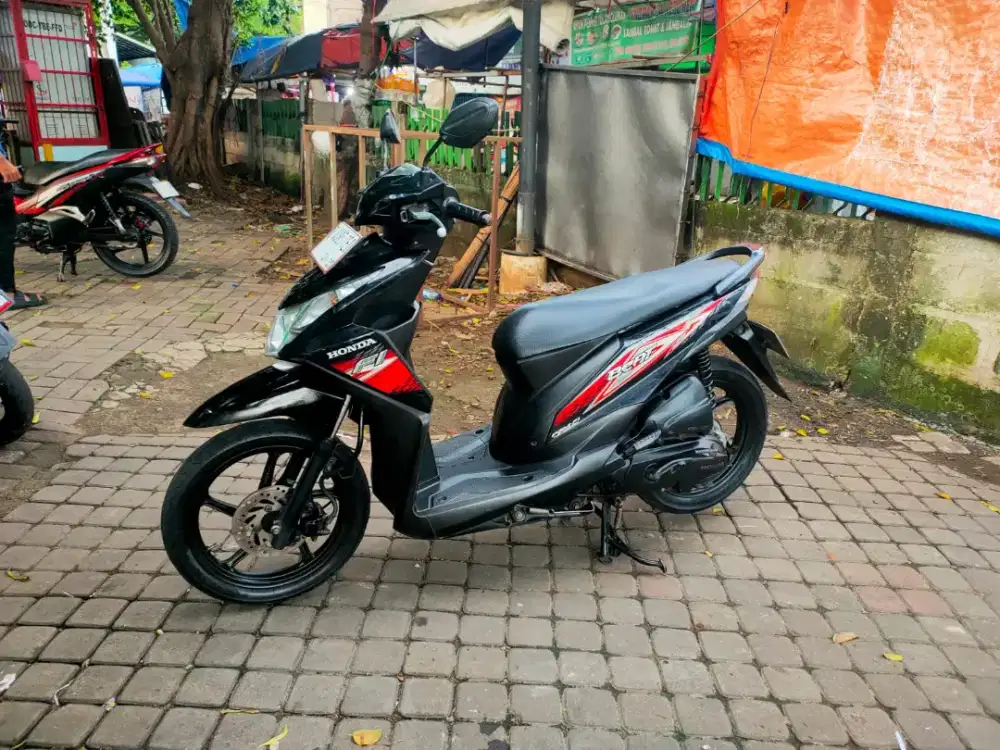 Honda Beat 110cc PGM-FI Tahun 2014
