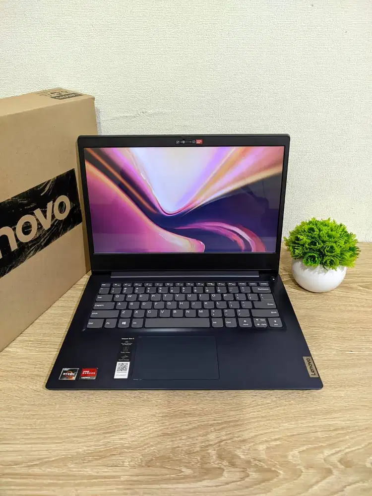 LAPTOP GAMING NEW LENOVO IDEAPAD SLIM 3 AMD RYZEN 3 RAM 8GB/256GB SLIM