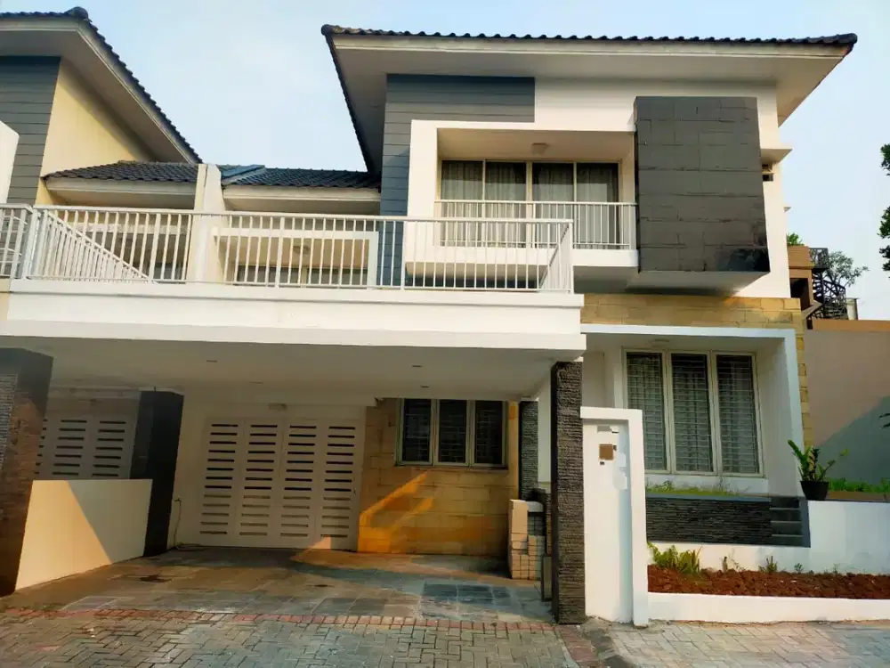 Rumah bagus di Kebayoran Residence sektor 7 Bintaro