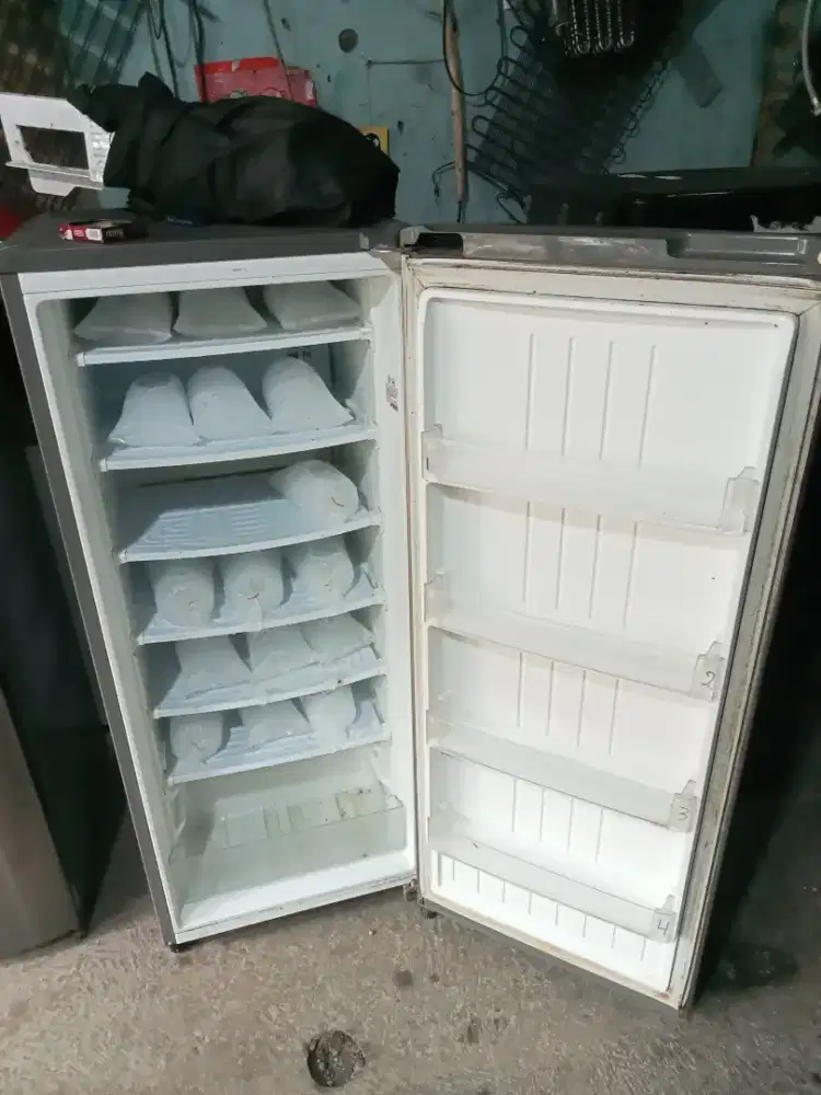 Freser es batu 6 rak LG normal