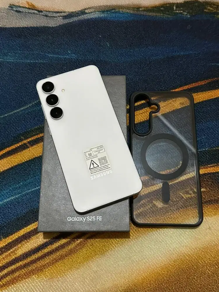 SAMSUNG S25 FE OPEN BOX 8/256GB