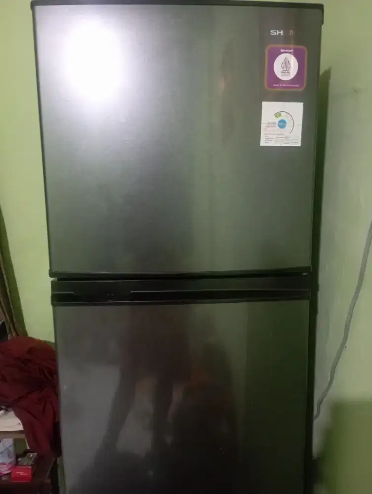 Kulkas 2 pintu sharp inverter