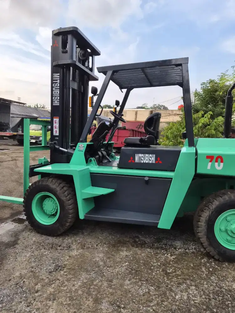Forklift 7 Ton 2014 mast 4 meter Mitsubishi