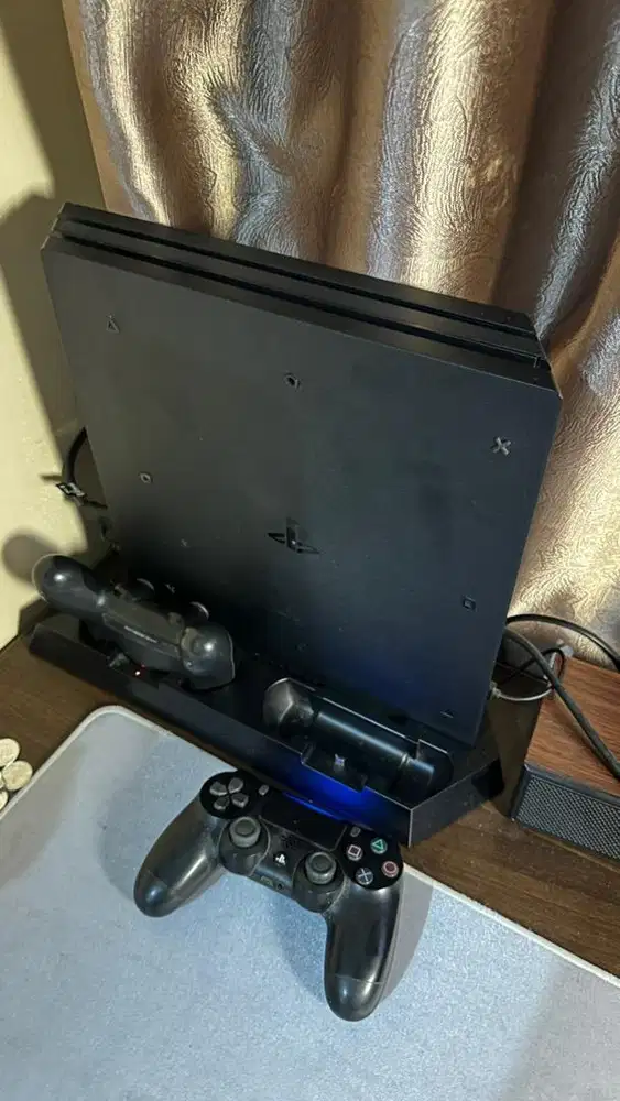 PS4 Pro 1TB Fullset Lengkap