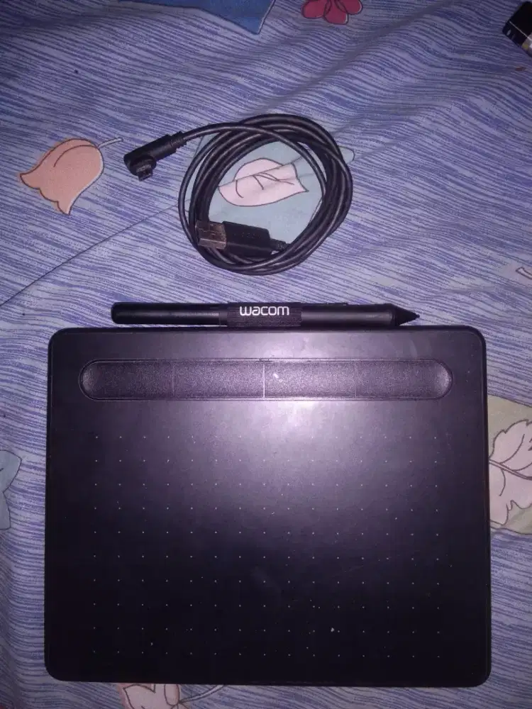 Wacom Intuos Small Original – Normal – Siap Desain (Fullset)