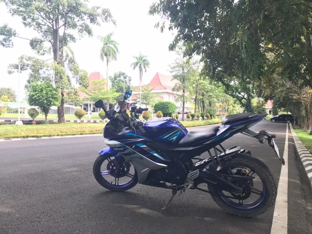 Dijual Yanaha R15 2016