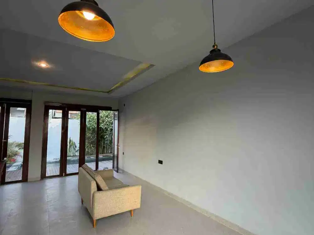 Rent Villa Br Gress 260m2 Ada Rooftop View Sawah Furnish Tumbak Bayuh - Thumbnail 4