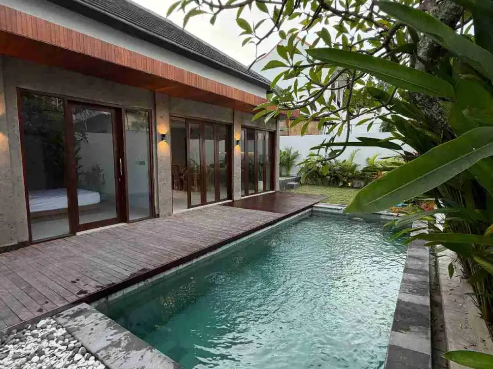 Rent Villa Br Gress 260m2 Ada Rooftop View Sawah Furnish Tumbak Bayuh
