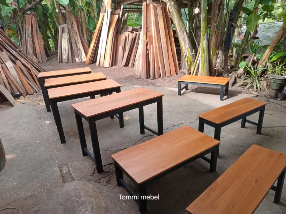 Meja murah kayu mahoni