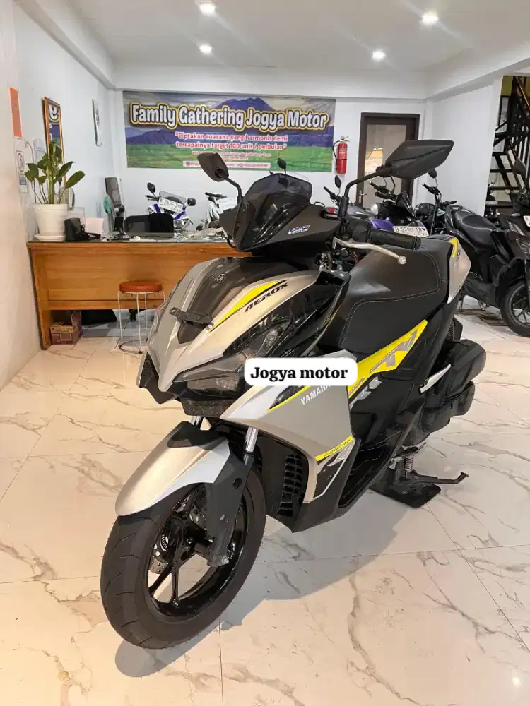 c - yamaha aerox alpha 2025 KM 3K