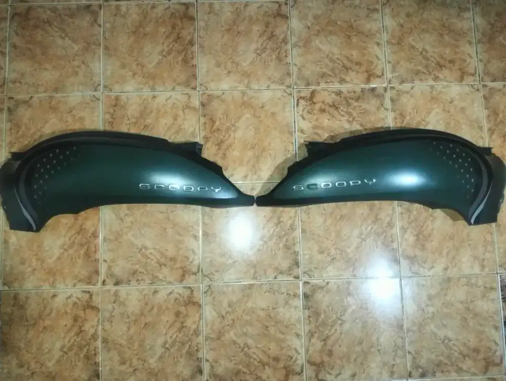 Cover Body Samping Original Honda Spoopy 2024