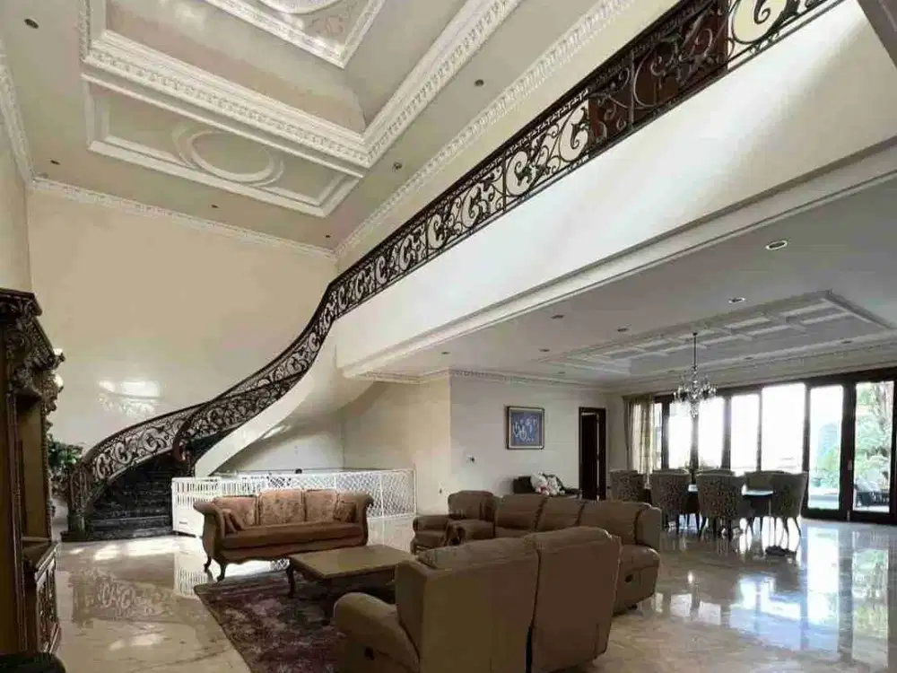 DIJUAL RUMAH PREMIUM MEWAH KOKOH TERAWAT DEKAT GALAXY MALL