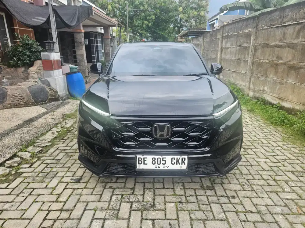 Di jual crv 2024 pemakaian cvt rs hev sensing