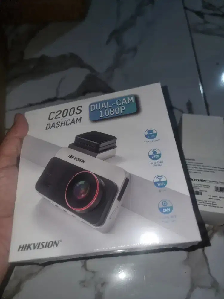 Dashcam Hikvision C200S 2 channel