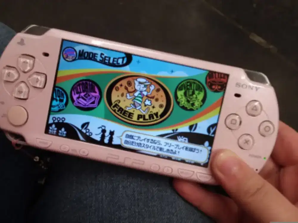 Psp sony pink cute glossy mulus full 55 game siap main terjamin aman