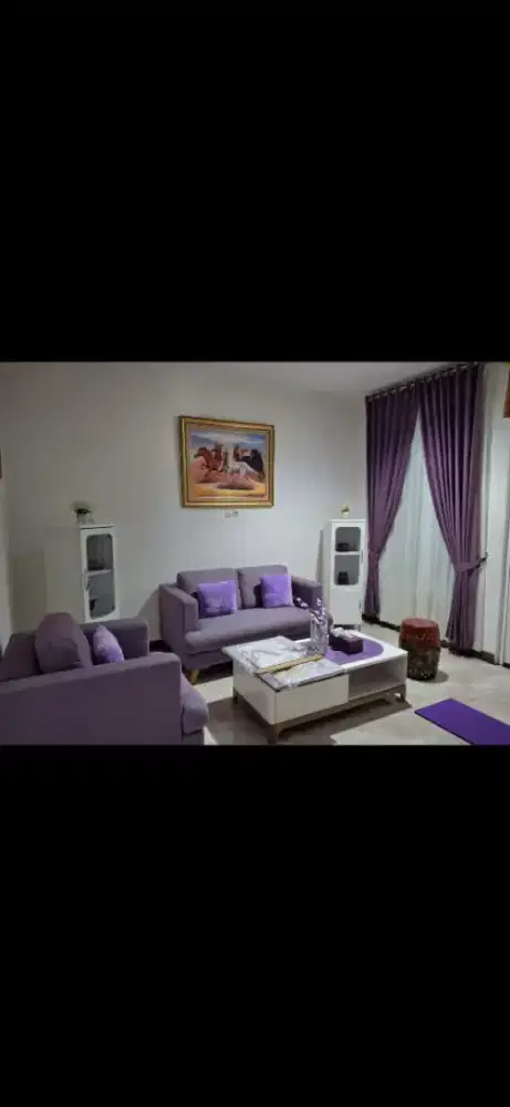 Set Sofa, meja, 2 lemari dan 3 guci