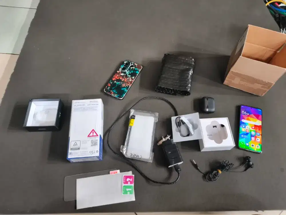 HP Tecno Camon 20 Pro 5G PAKET LENGKAP RAM 8GB/256GB Bonus TWS Eggel !