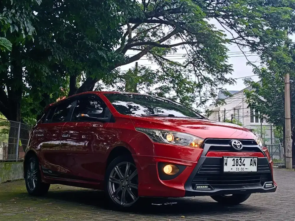 [KM 76RB]Toyota Yaris TRD S Matic 2015