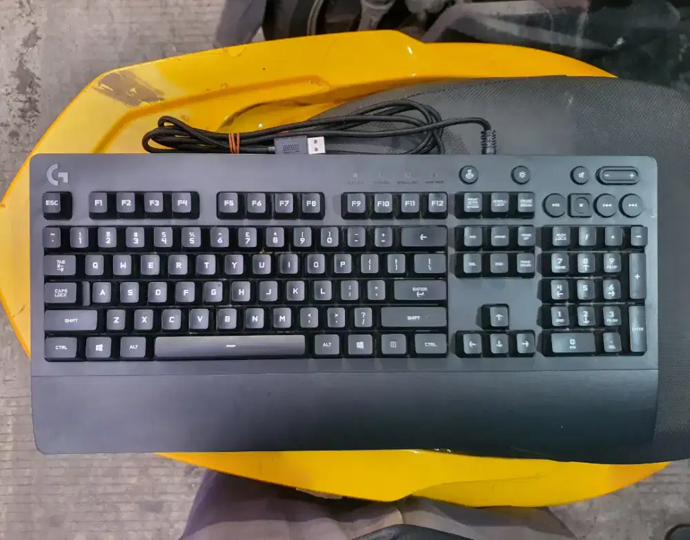 Keyboard Logitech G213 Gaming (BACA DESKRIPSI)