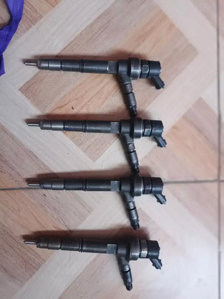 injektor nozzle mersedez Benz of 917