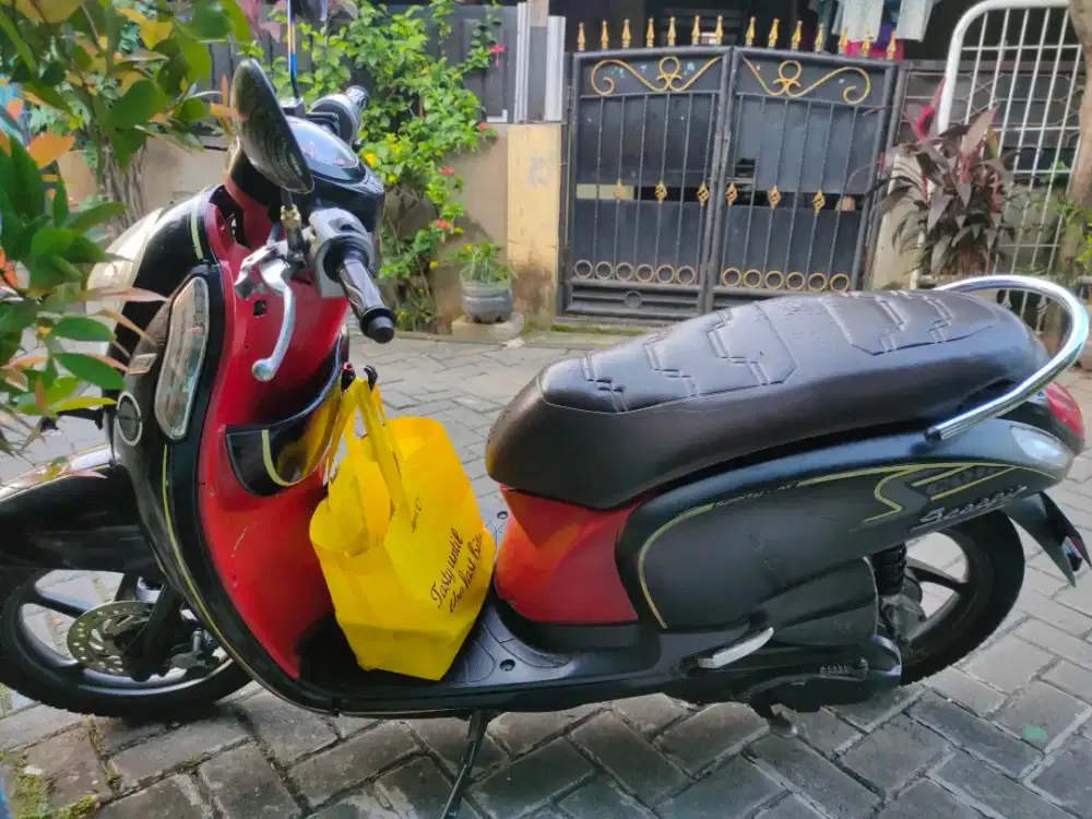 Honda Scoopy Fi 2013