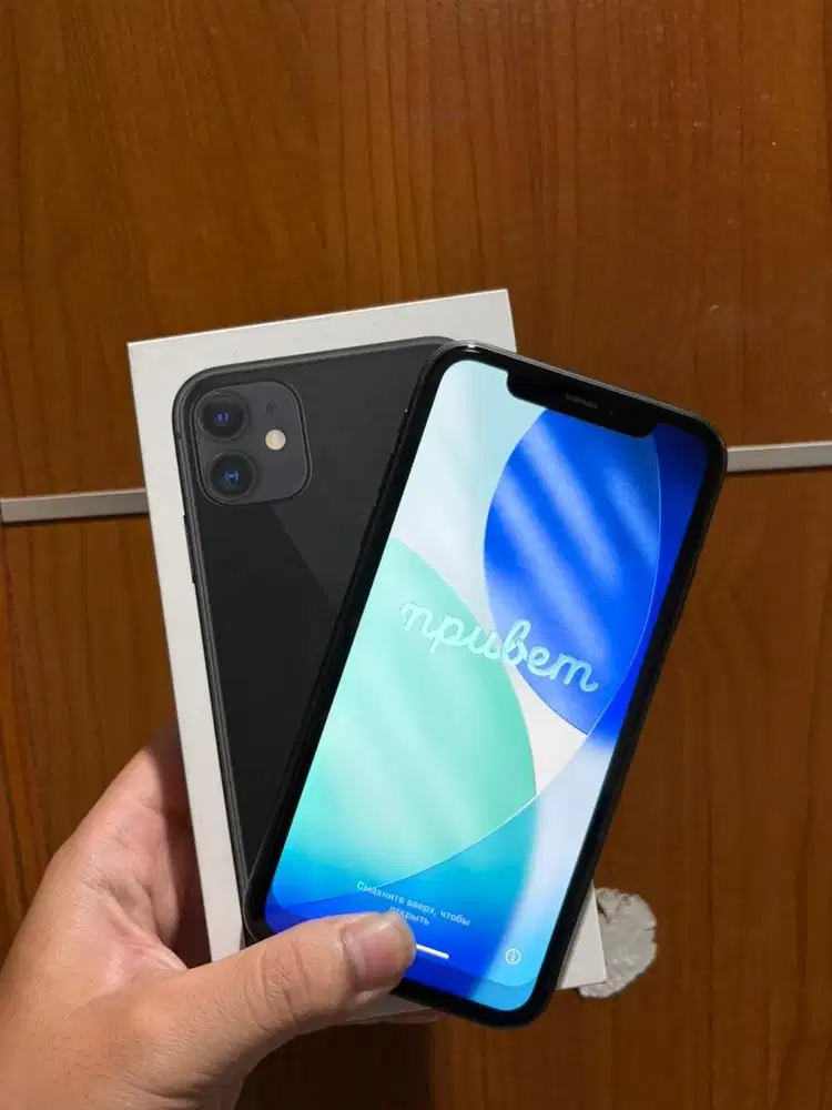 Preloved iphone 11 64gb black - eks garansi resmi gdn