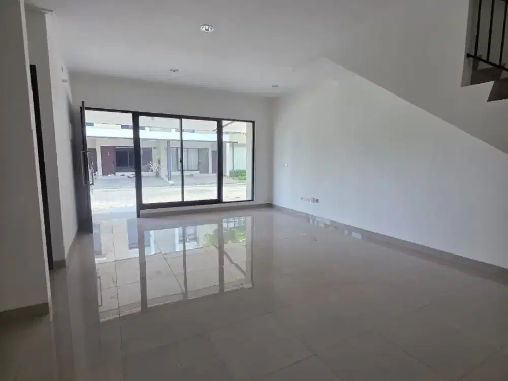 Disewakan Rumah Milenial PIK2, 8x12,5, 2 lantai, Brand New