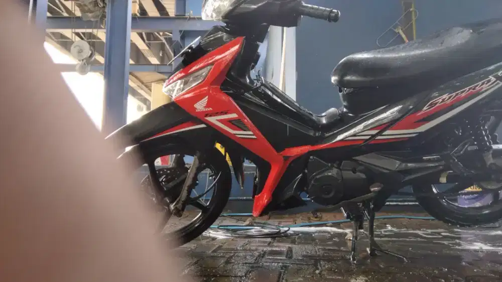 Mencari pekerjaan paruh waktu antar jemput/antar makan