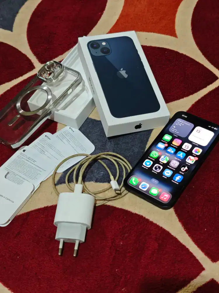 iPhone 13 128Gb ibox