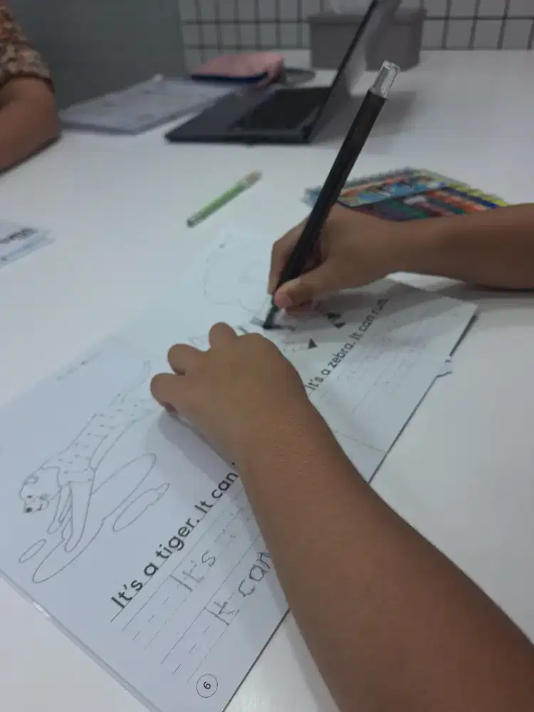 Jasa antar jemput anak sekolah/les