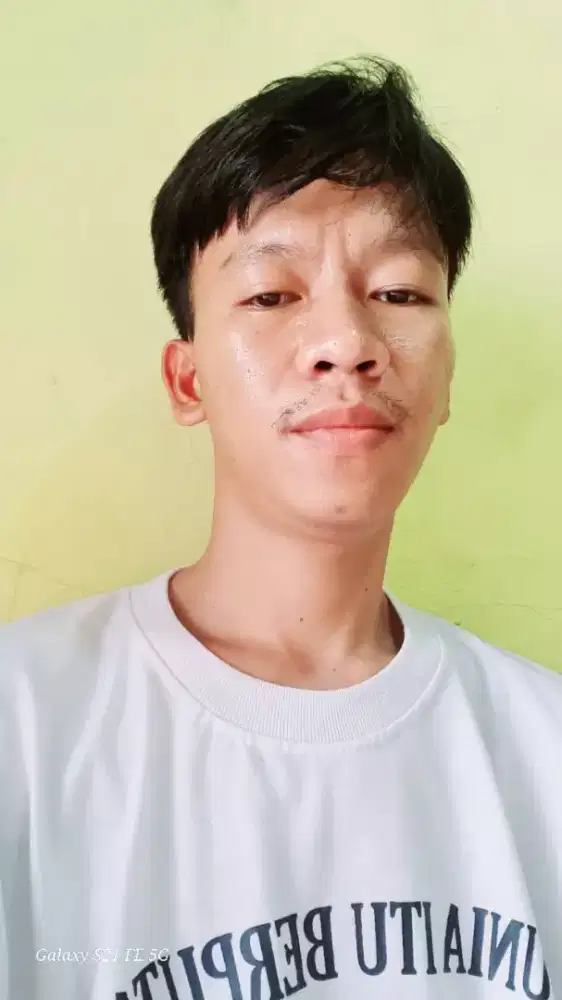 Saya sedang mencari pekerjaan