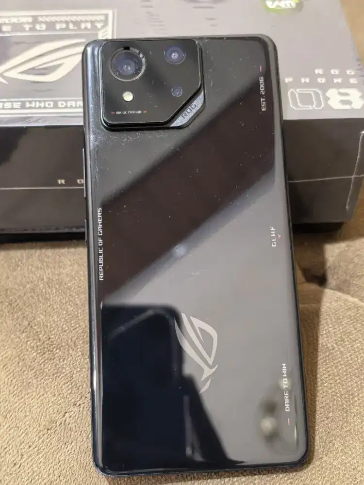 Asus Rog 8 Ram 12/256 Hp dus